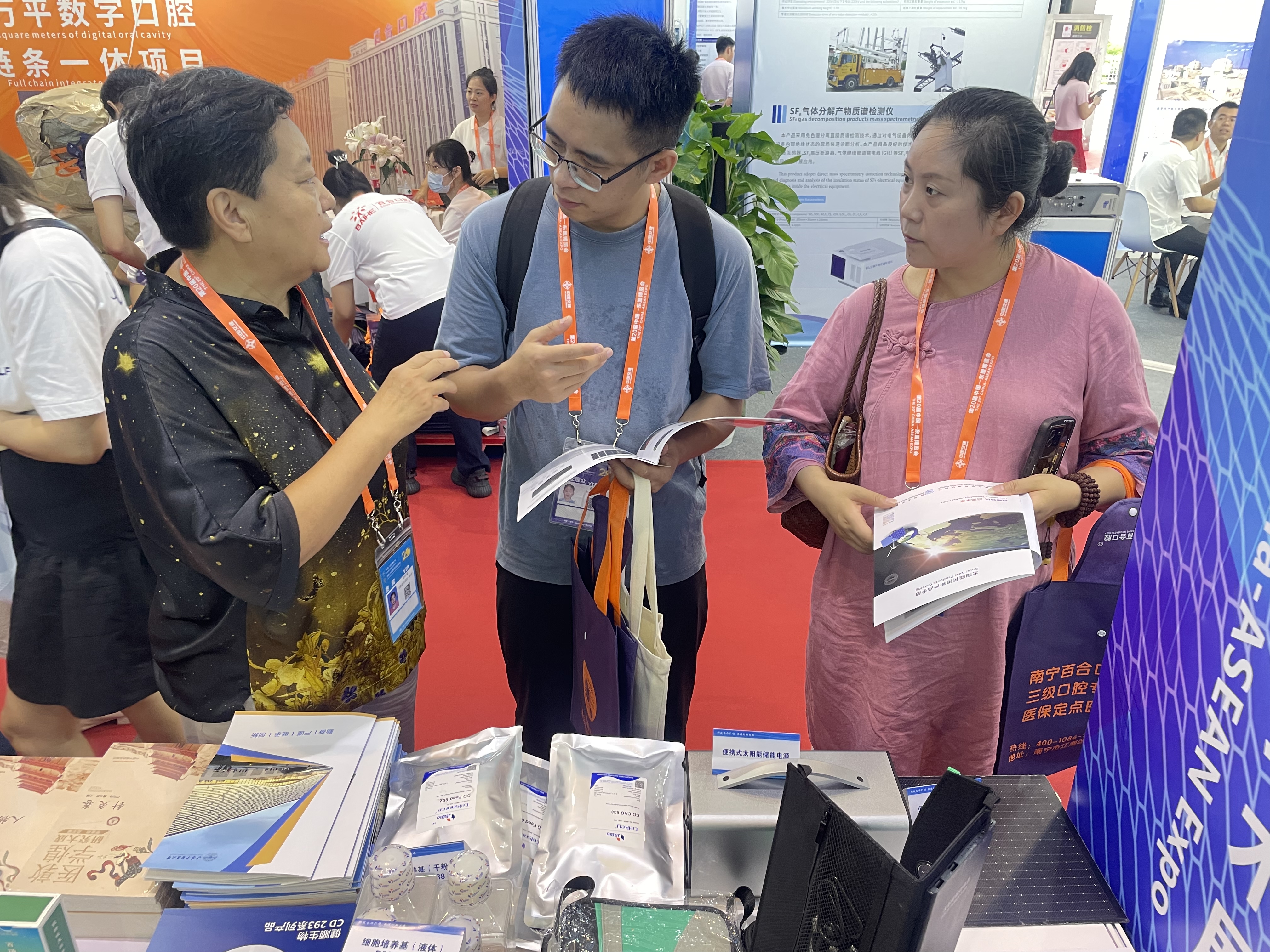 “三抓三促”行动进行时——甘肃自然能源研究所参加第20届中国—东盟博览会先进技术展