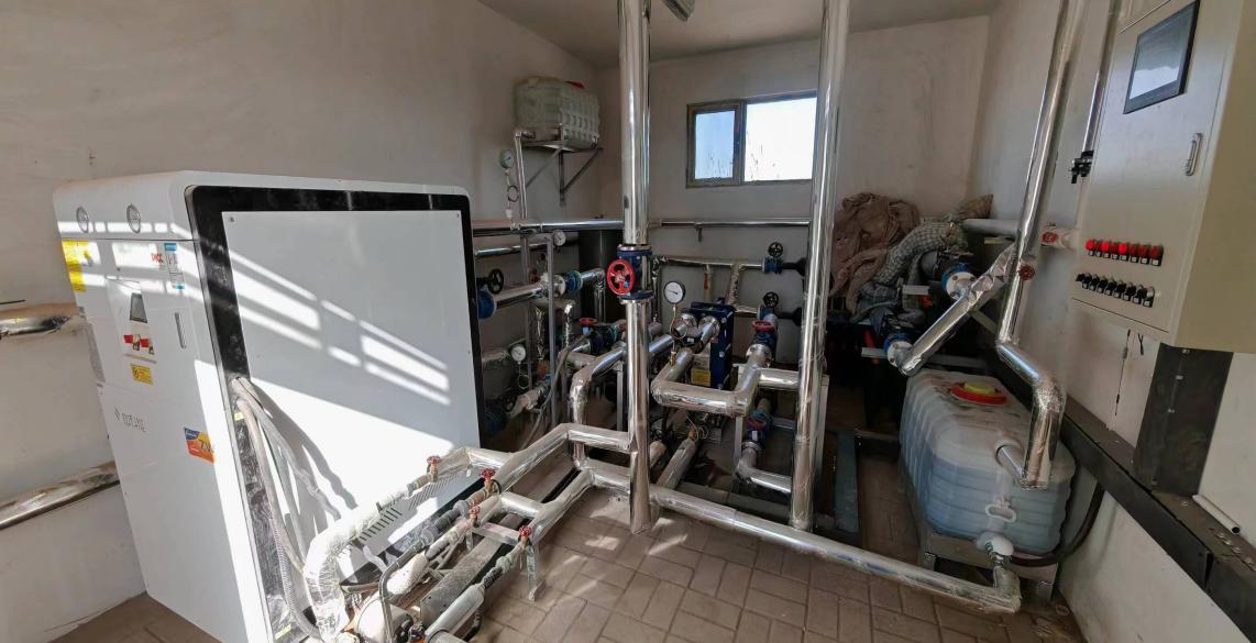 甘肃自然能源研究所实施的科技成果转化项目金川区西湾村周转房清洁供暖项目顺利通过验收